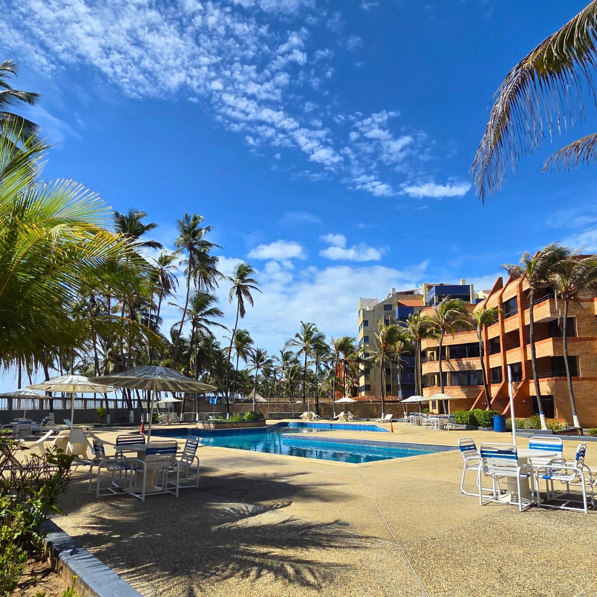 Tucacas, Frente Al Mar, Balcon, Piscina Y Playa Privada Leilighet Eksteriør bilde